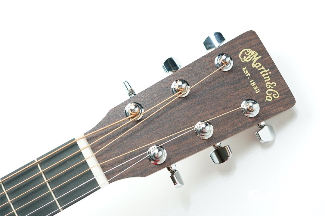 Martin Martin GPC-11E - Natural | Red Guitars Online Store
